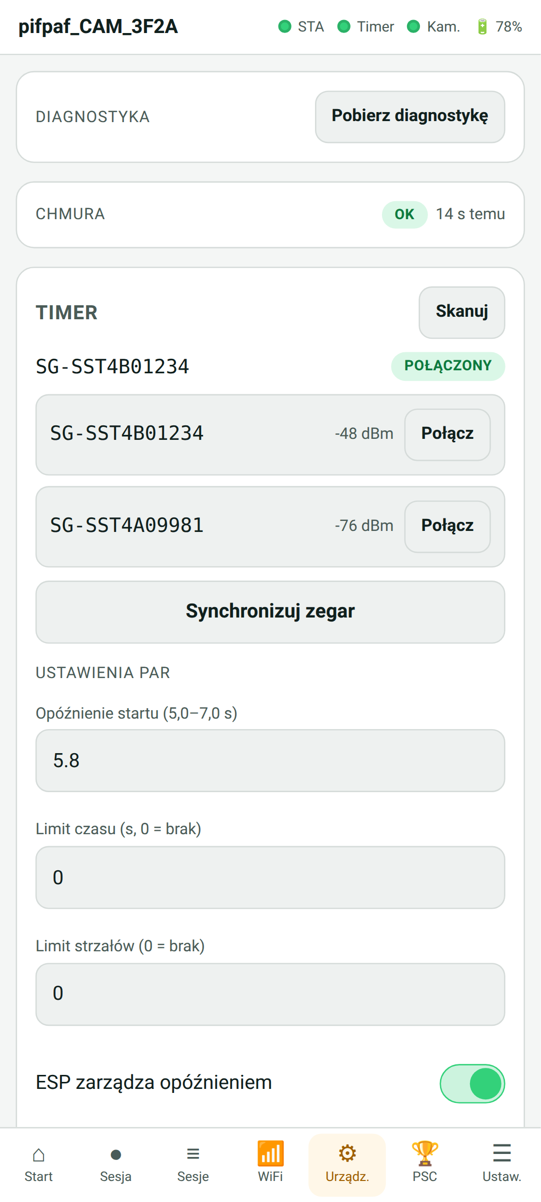 Devices screen in the Match Cam panel (Polish UI): connected timer, list of discovered timers with signal strength, clock sync and par settings with a 5.8 s start delay